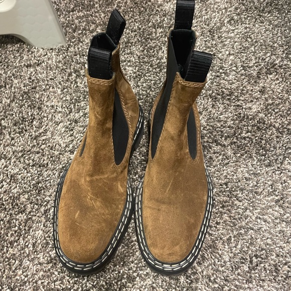 Proenza Schouler
Women's Lug Sole Chelsea Booties - Picture 2 of 4